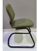  Artopex - Guest Chair